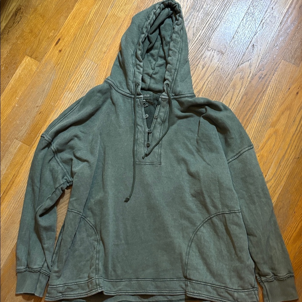Aerie Green Women’s Hoodie